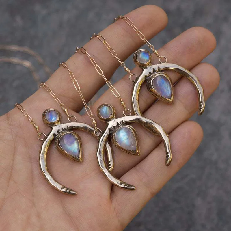 Новое креативное Винтажное ожерелье с полумесяцем холодного цвета для женщин, инкрустированное Лунным камнем, ожерелье с геометрической подвеской, Ювелирный подарок